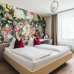 Altstadthotel Weisse Taube Hotel