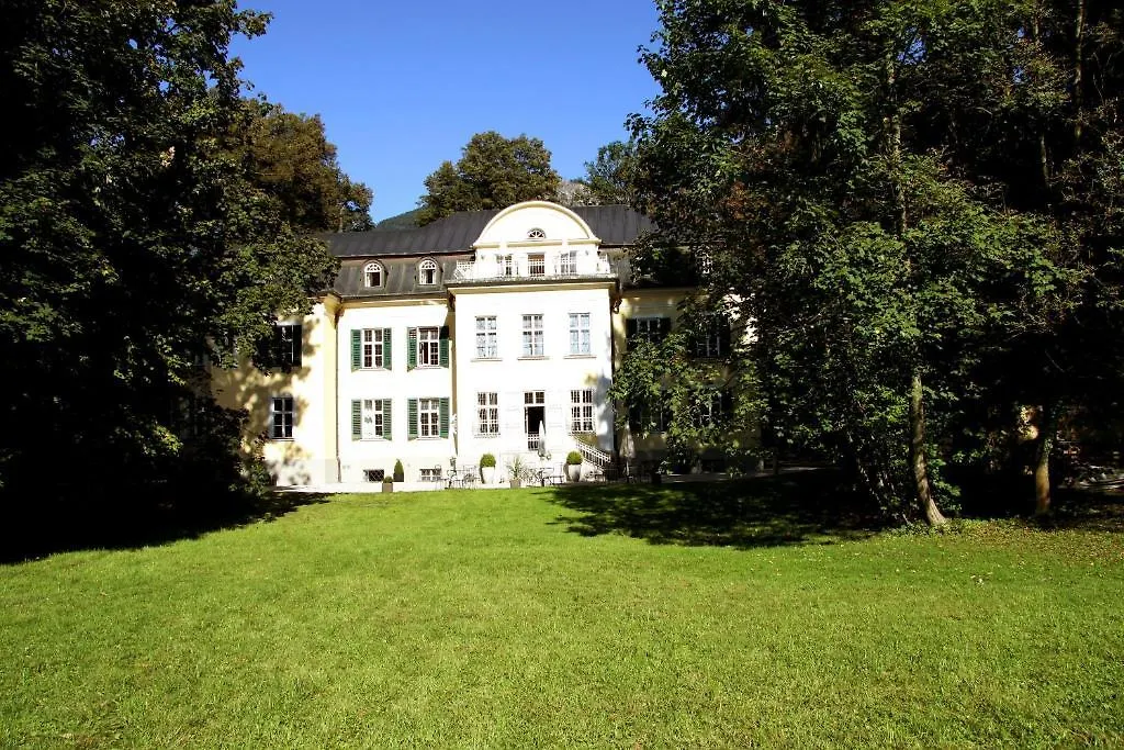Villa Trapp Salzburg Hotel
